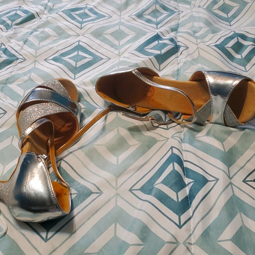Ladies silver double straps herls